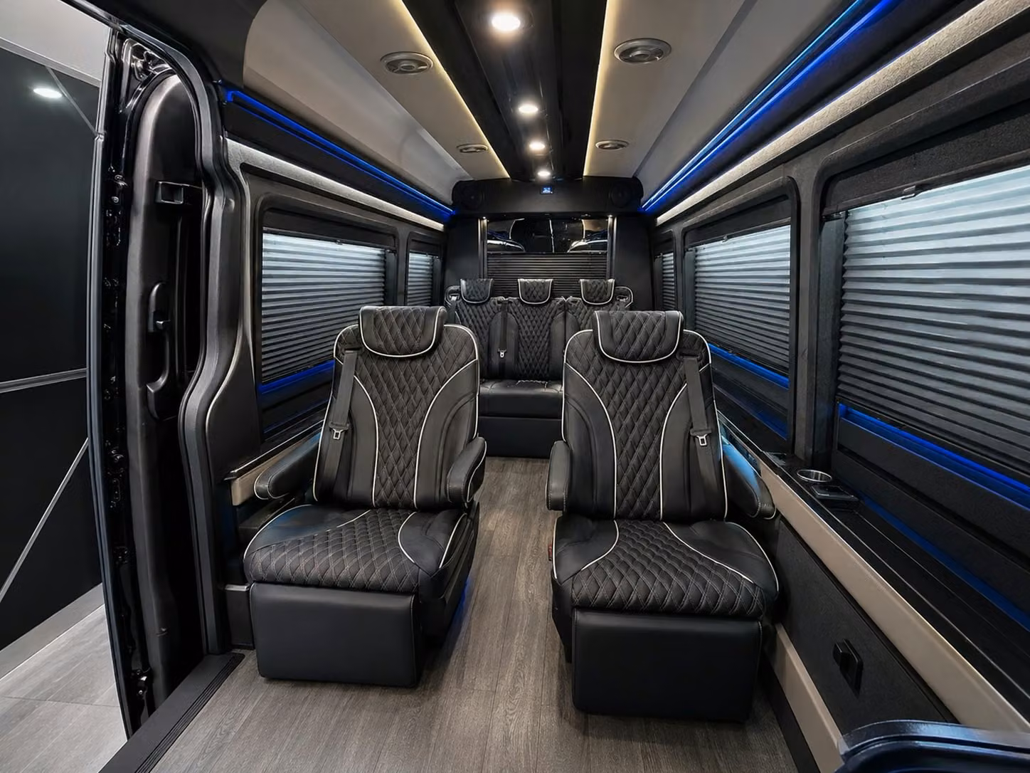 busrentalkilleen com is here for corporate and convention airport transfers in killeen