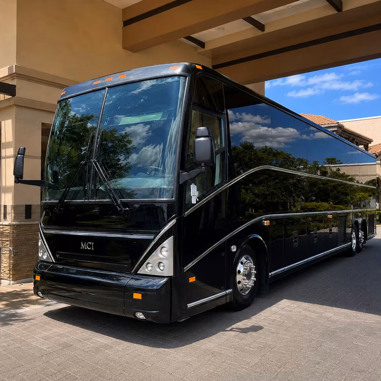 fort cavazos defense contractor shuttle services in killeen